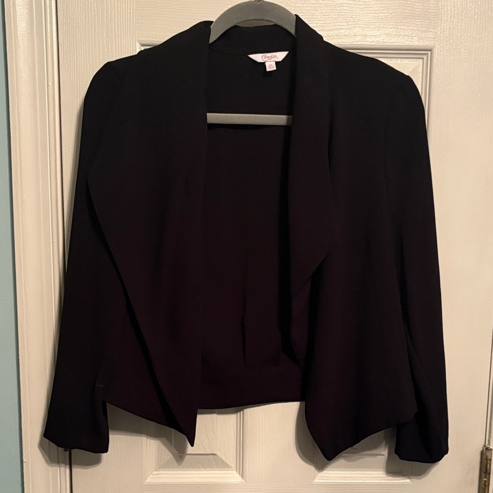 Candie’s draped cropped blazer